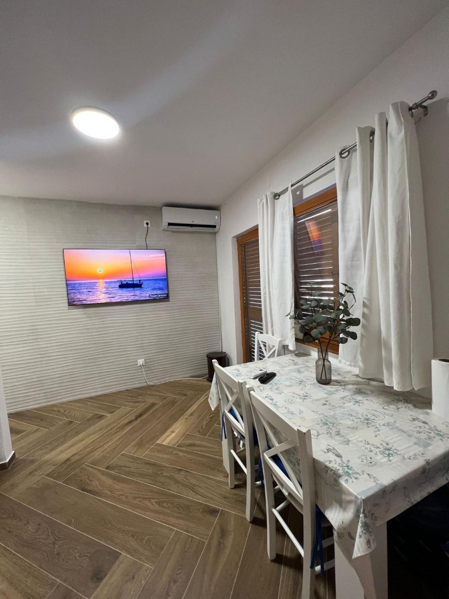 Casa Trussardi Apartment พิโรวัซ ภายนอก รูปภาพ